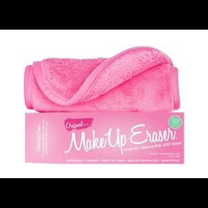 The Original MakeUp Eraser
The Original MakeUp Eraser® Makeup Remover Cloth